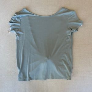Aritzia Babaton Amalia t-shirt in light blue